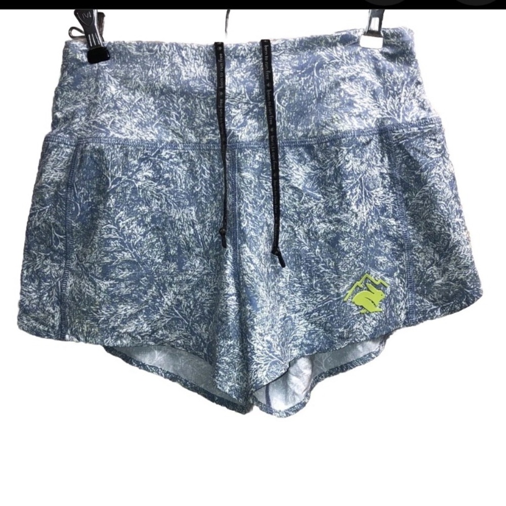 Women's Athletic Shorts 
XS RABBIT RUNNING SHORTS 4 inch inseam